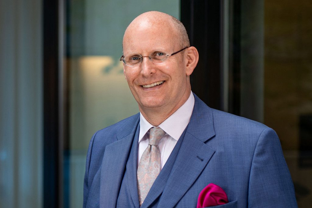 Geschäftsmann portrait Kooperationspartner